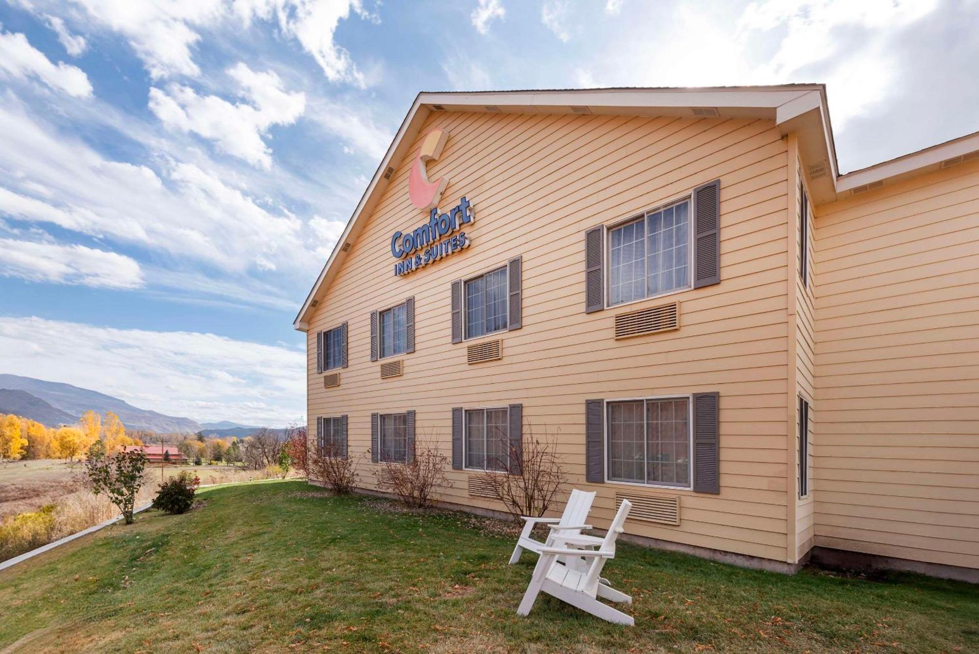 Comfort Inn & Suites Carbondale On The Roaring Fork Экстерьер фото